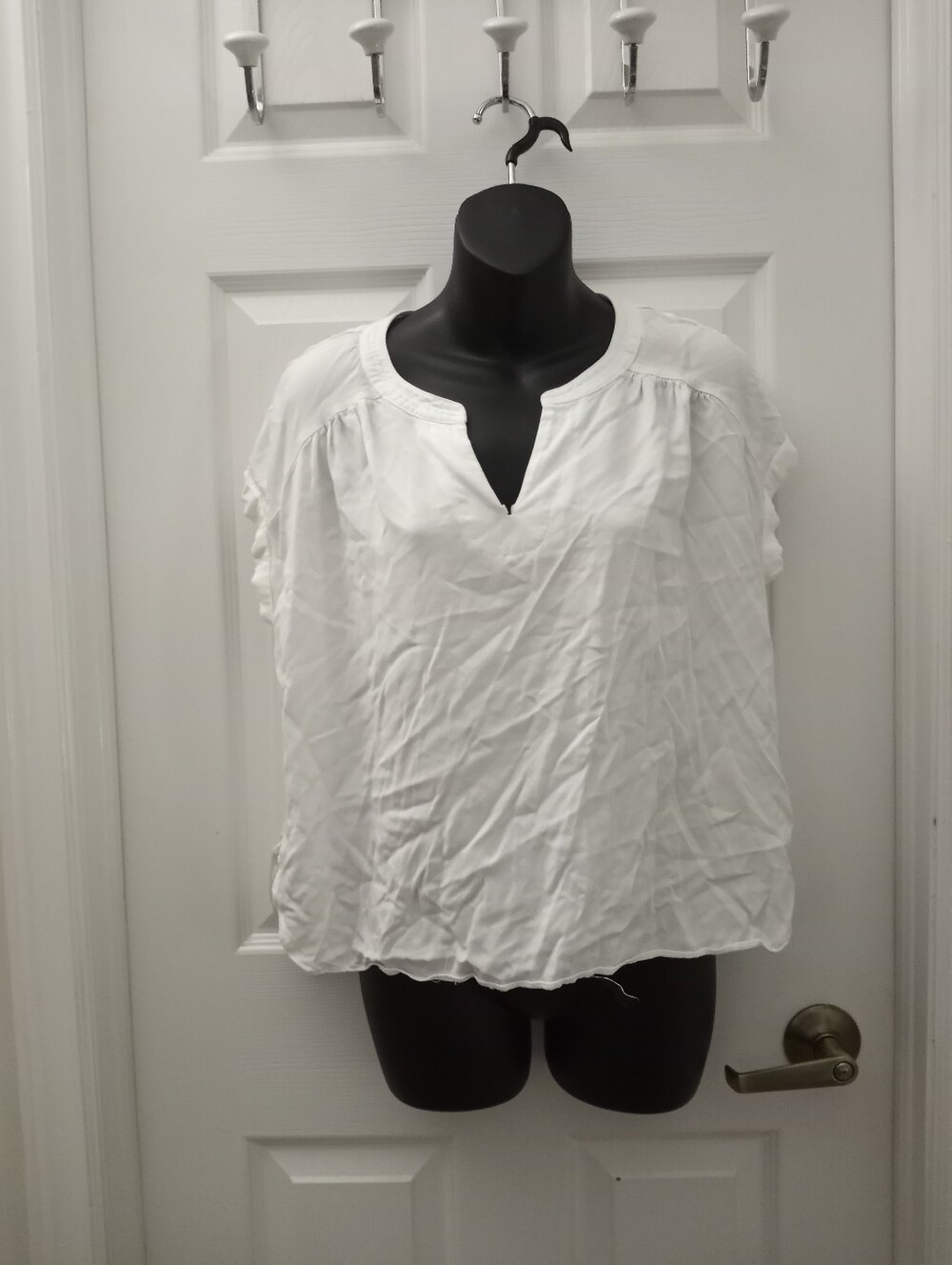 👠ROSE & OLIVE top (From My Personal Closet)👠